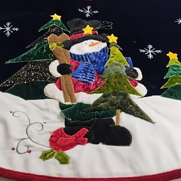 Festive Velvet Appliqued Snowman Tree Skirt Dark Navy - Picture 8 of 14